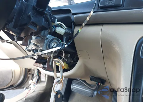 1995 Honda Accord Ex из США, поврежденный, VIN 1HGCE6666SA025481